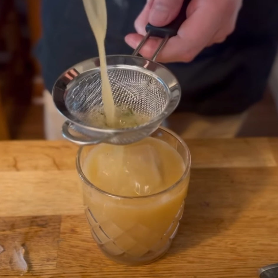 Craft Whiskey Cocktails: Creative Ways to Savor Small-Batch Spirits