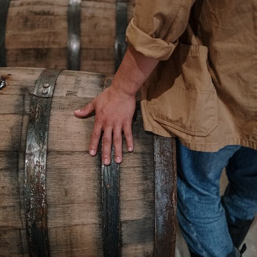 Reviving Lost Traditions: Craft Whiskey Distillers Look to the Past for Unique Flavors