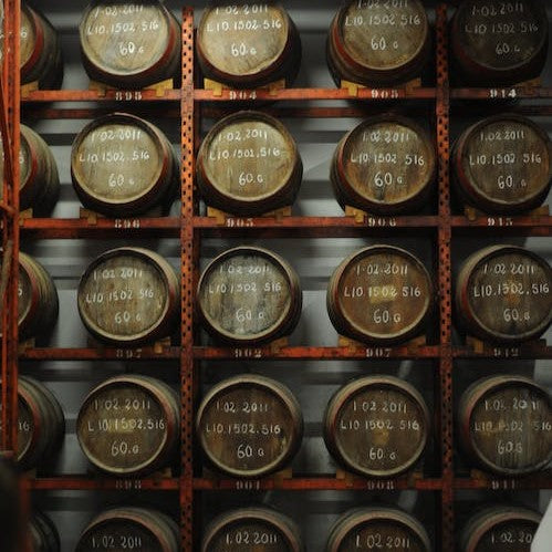 Beyond Oak: The Exciting World of Whiskey Barrel Finishes in American Craft Whiskey